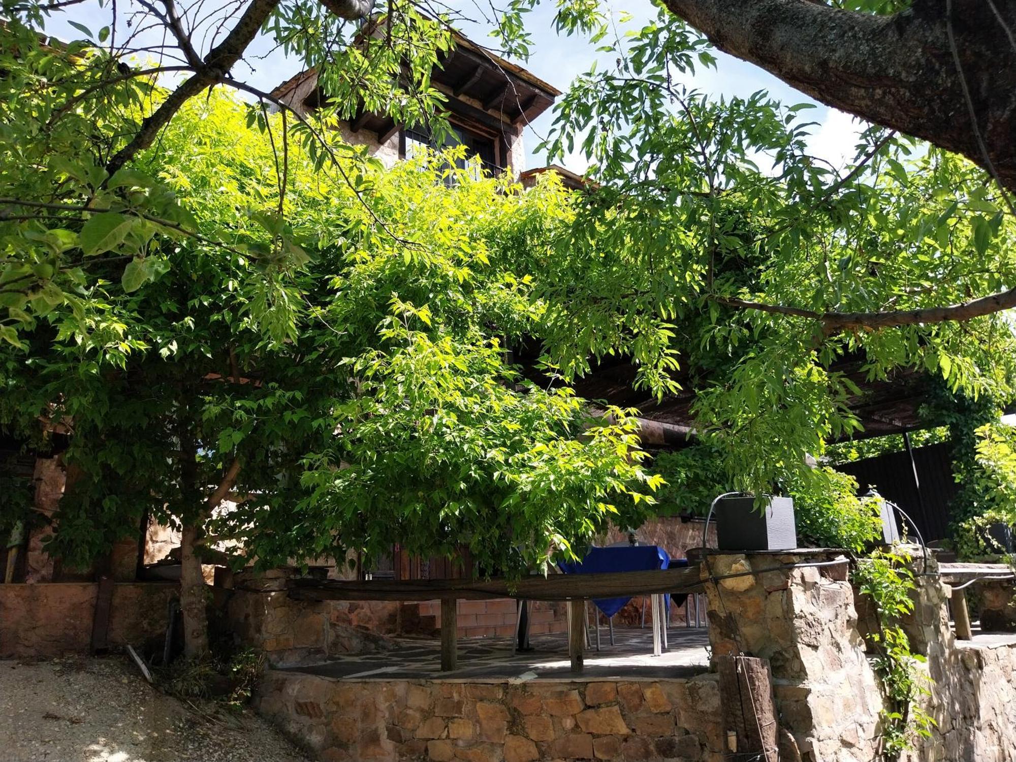 Casa Rural, Spa Y Restaurante El Huerto Del Abuelo Almiruete Екстериор снимка