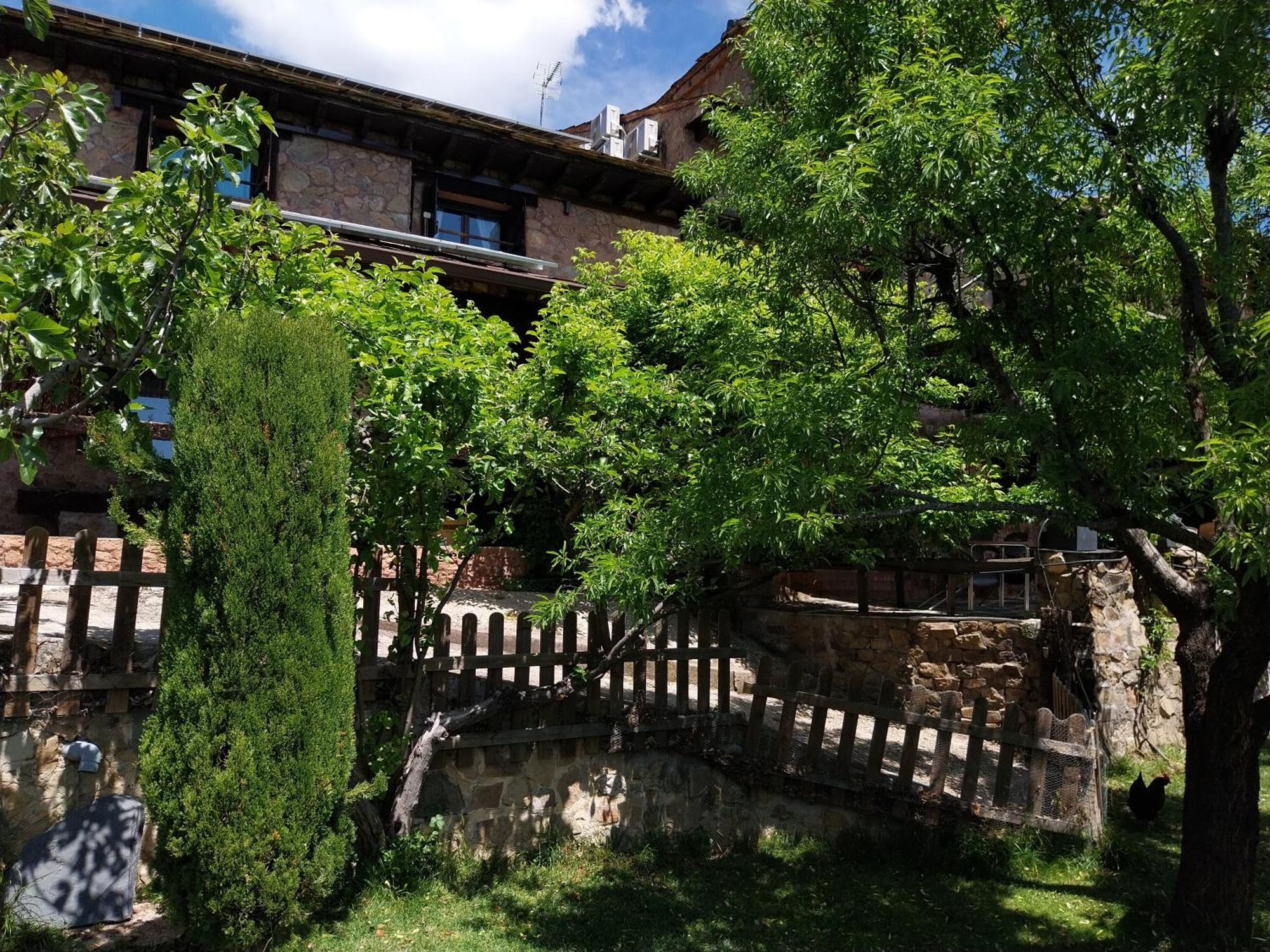 Casa Rural, Spa Y Restaurante El Huerto Del Abuelo Almiruete Екстериор снимка